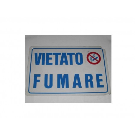 targa in plastica "VIETATO FUMARE" 300X200MM. A16009
