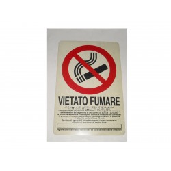 targa in plastica "VIETATO FUMARE" 300X200MM. A16009