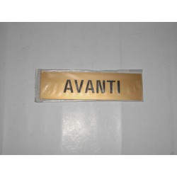 targa in plastica incisa oro adesiva "AVANTI" 150X40MM. 5264337