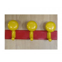 Appendiabito 3 posti colorato giallo/rosso plastica