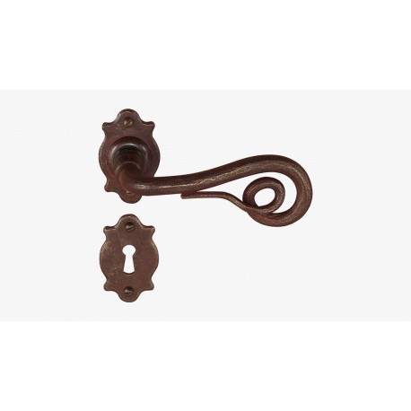 MANIGLIA FORGIATA SU ROSETTA +MOLLA RUGGINE FM371.NM