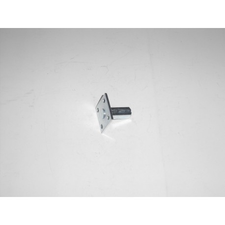 piastra ferro con 4 fori con quadro 8mm. 901350000